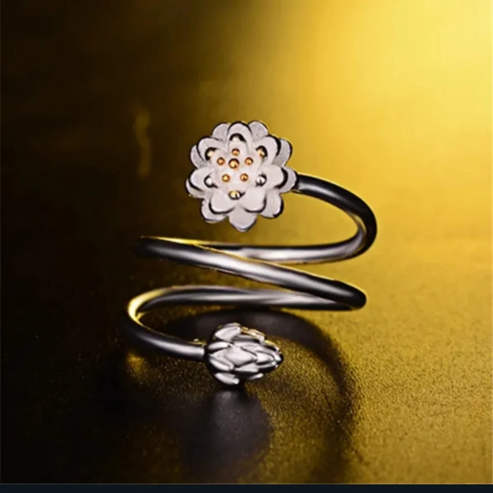 NWT Cute Boho Open Adjustable Silver Lotus Flower Ring!